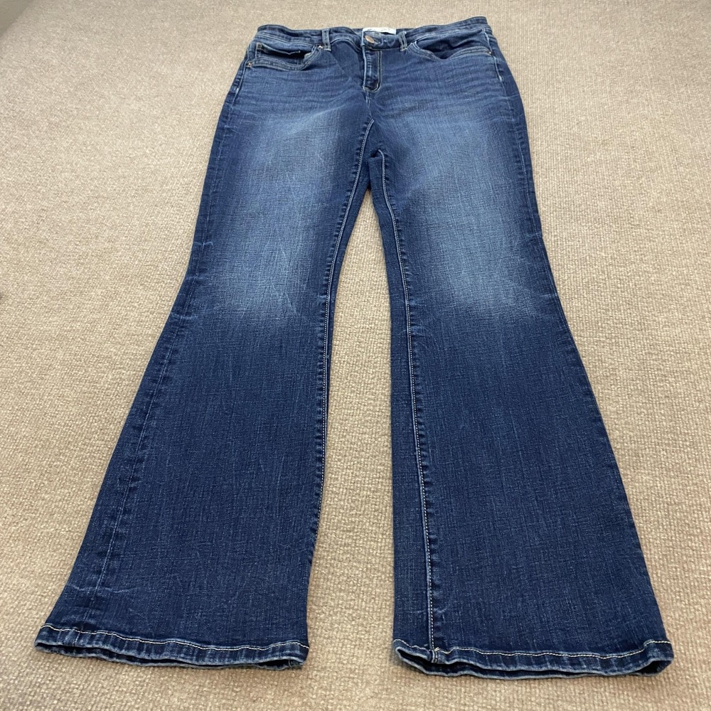 BKE Payton Bootcut Jeans Womens 31 Blue Med Wash Mid Rise Stretch Denim Boho